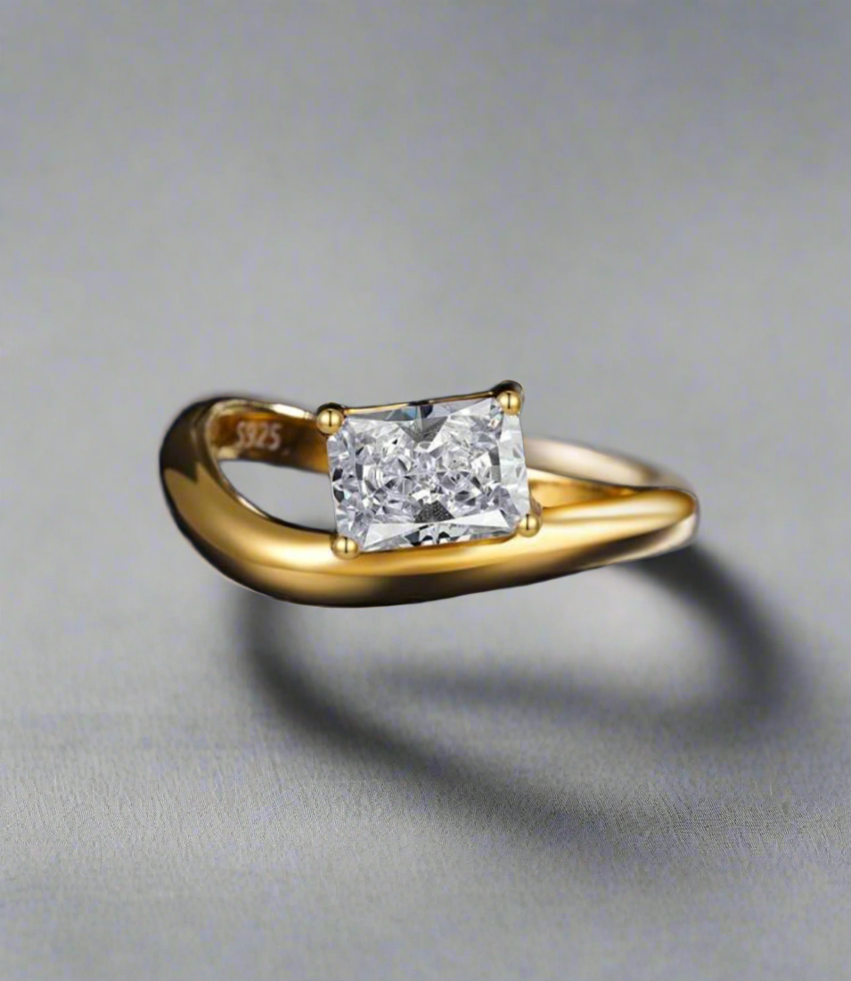 Twisted ring