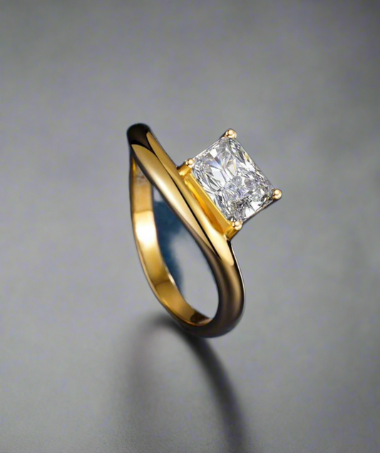 Twisted ring